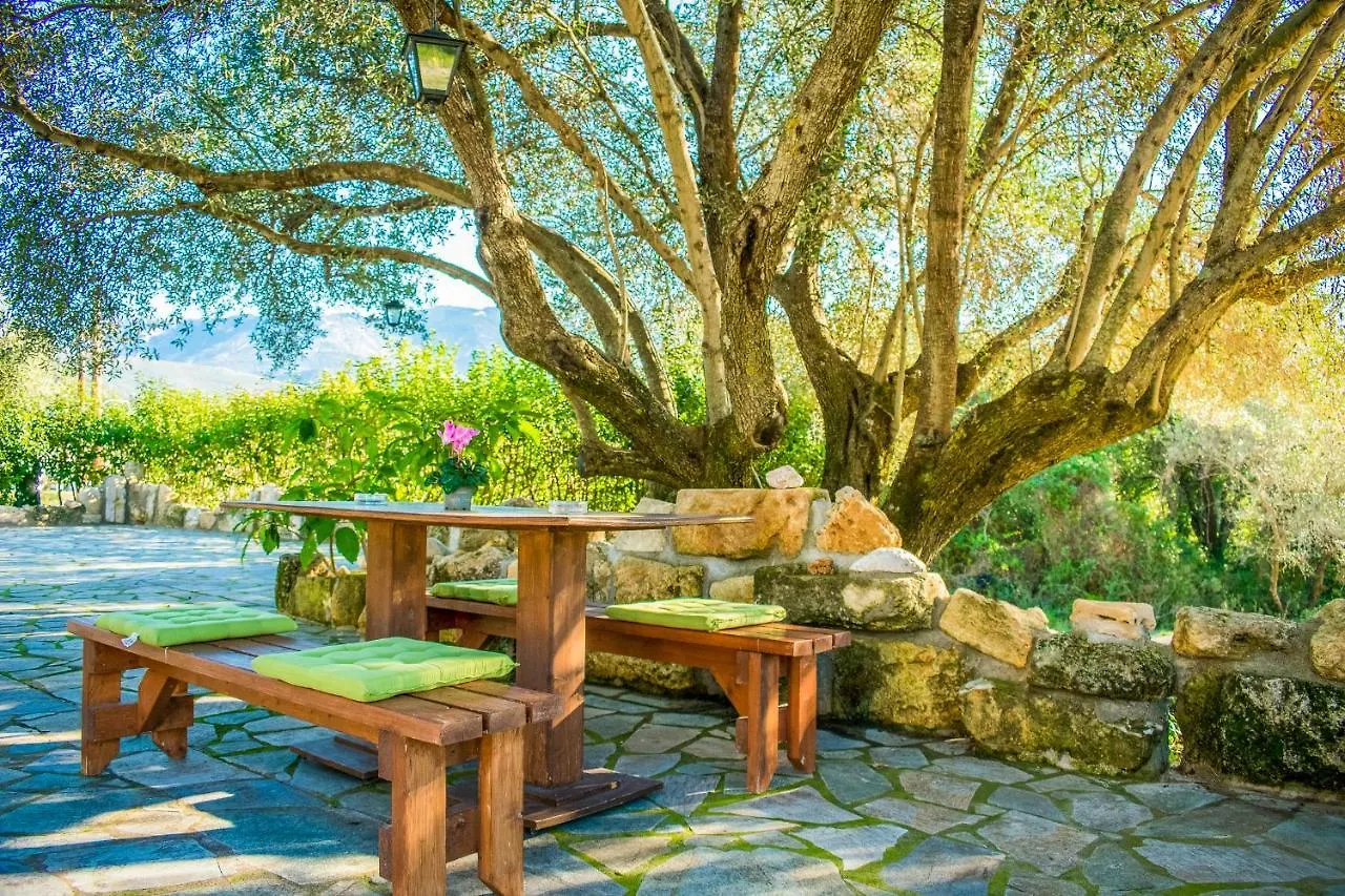 Holiday home Benevitos Natural Living Villa Travliata